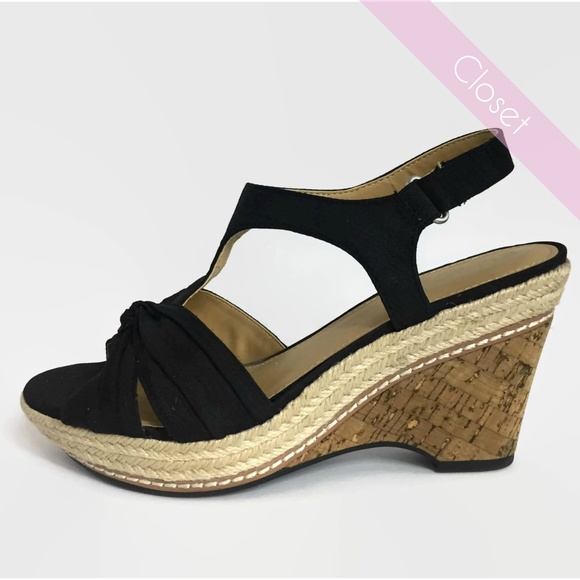 naturalizer black wedge sandals